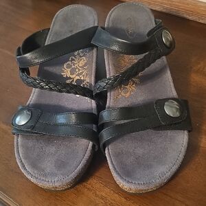 Aetrex Naya Black Sandals size 11